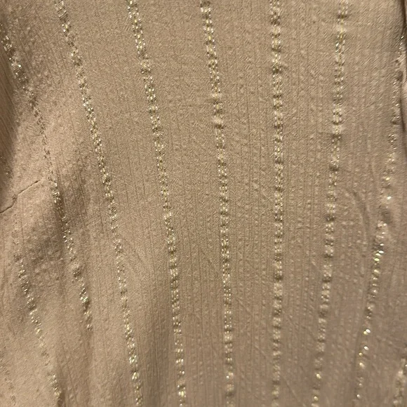 Express Portofino Slim Top - Picture 3 of 5